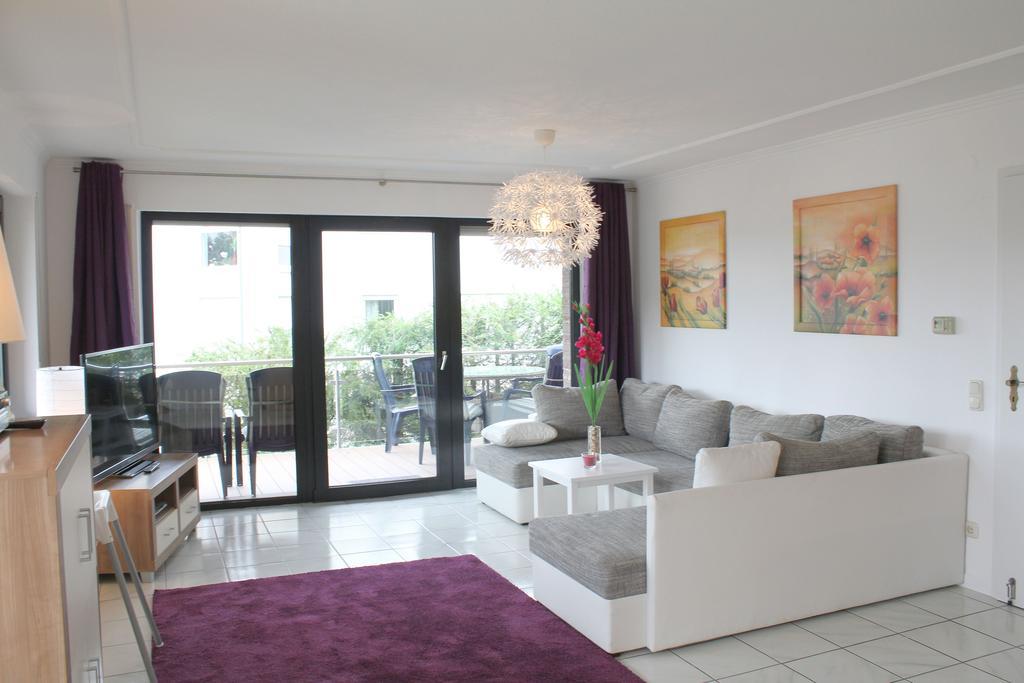 Ferienwohnung Seeblick Schalkenmehren Habitación foto