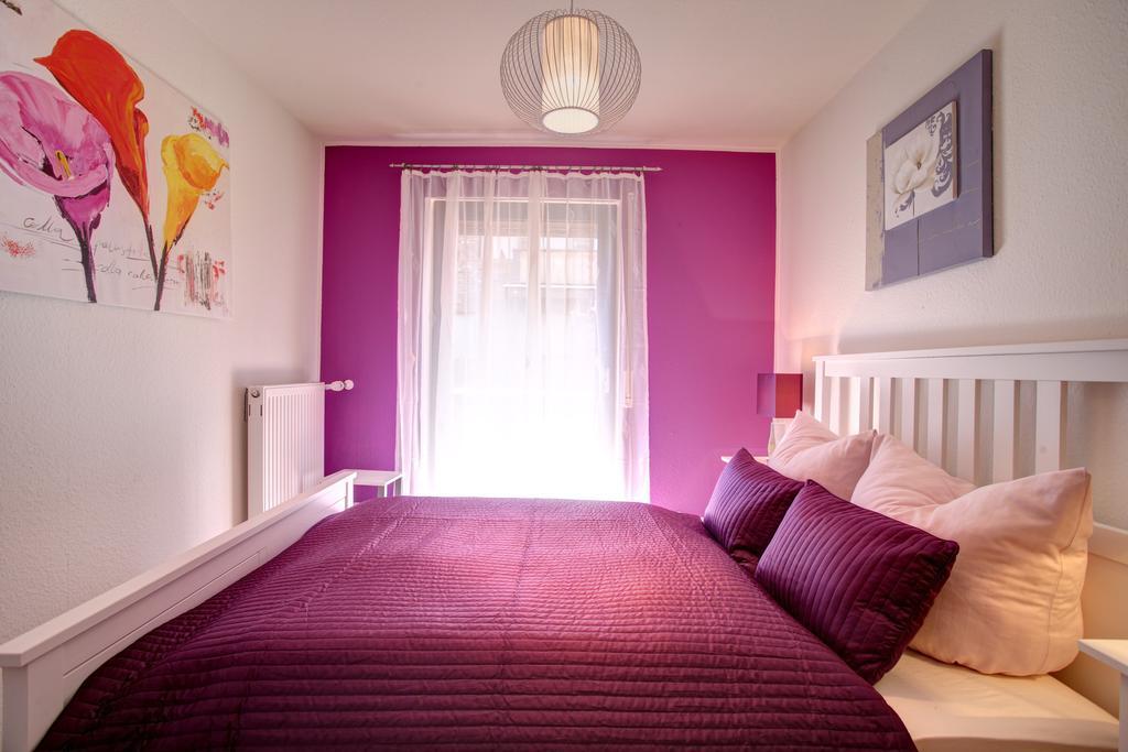Ferienwohnung Seeblick Schalkenmehren Habitación foto